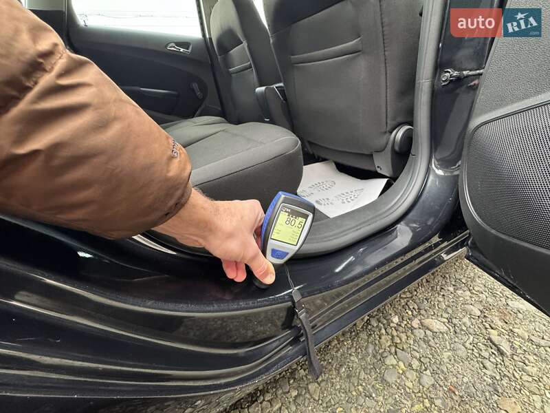 Універсал Opel Astra 2014 в Сумах