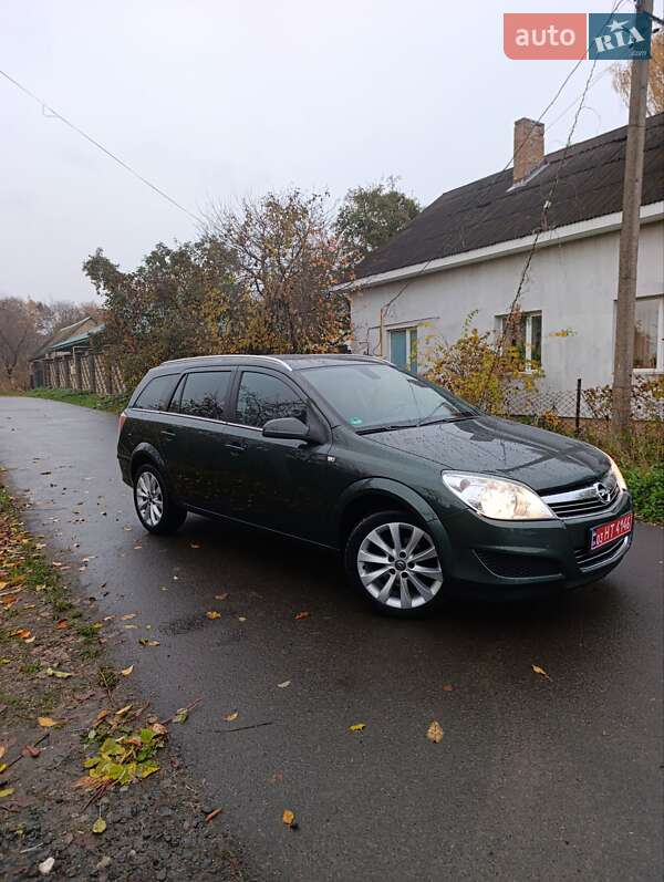 Универсал Opel Astra 2009 в Луцке фото 20 Универсал Opel Astra 2009 в Луцке
