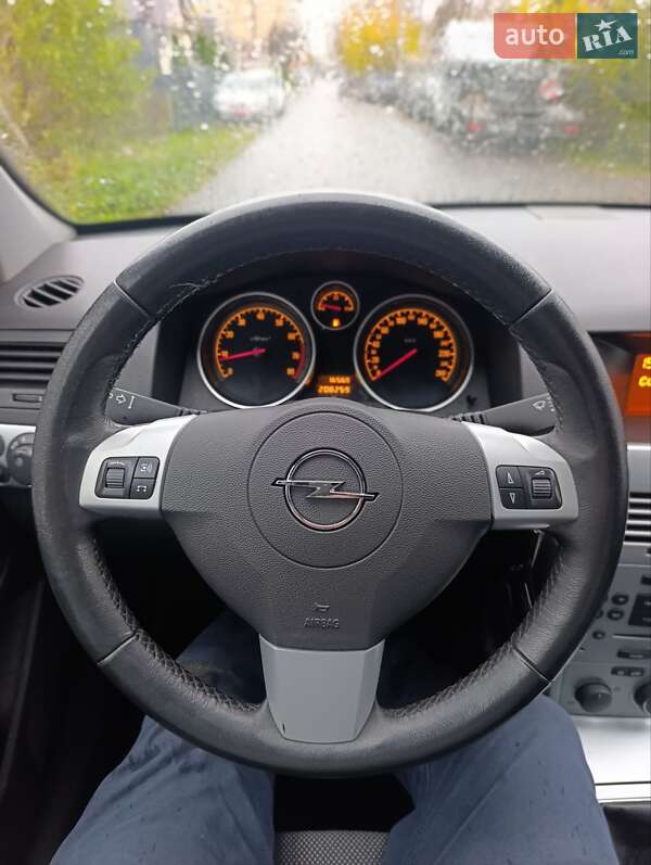 Универсал Opel Astra 2009 в Луцке фото 39 Универсал Opel Astra 2009 в Луцке