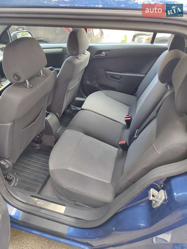 Універсал Opel Astra 2009 в Вінниці