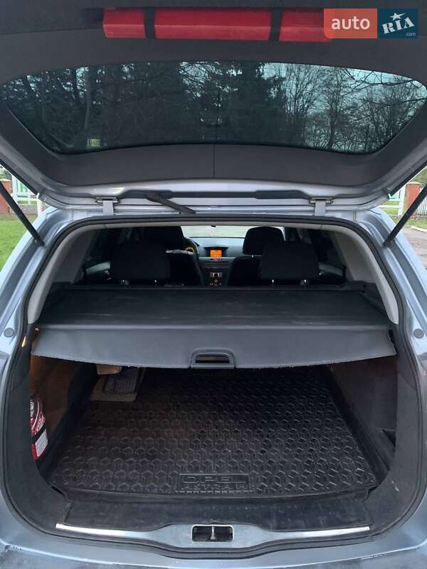Універсал Opel Astra 2006 в Ромнах фото 11 Універсал Opel Astra 2006 в Ромнах