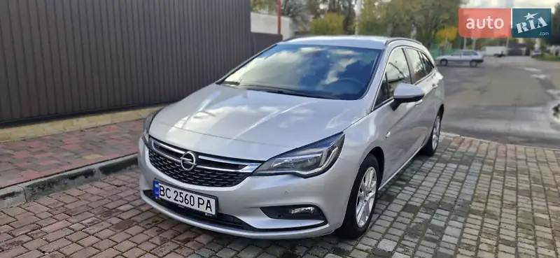 Opel Astra 2016