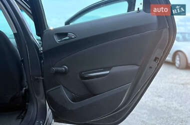 Універсал Opel Astra 2015 в Львові