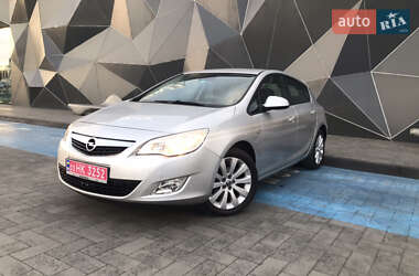 Хетчбек Opel Astra 2010 в Луцьку