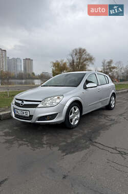 Хетчбек Opel Astra 2008 в Києві