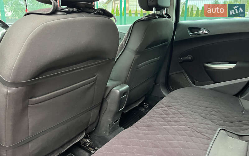 Универсал Opel Astra 2011 в Коломые фото 19 Универсал Opel Astra 2011 в Коломые