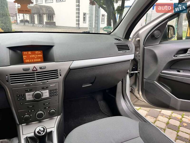 Хетчбек Opel Astra 2006 в Білій Церкві фото 36 Хетчбек Opel Astra 2006 в Білій Церкві