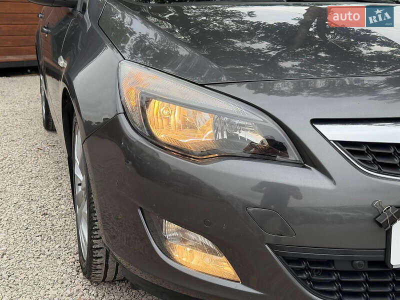 Универсал Opel Astra 2011 в Стрые фото 21 Универсал Opel Astra 2011 в Стрые