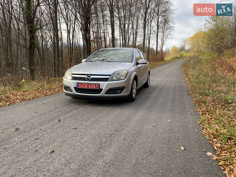 Седан Opel Astra 2006 в Долині фото 2 Седан Opel Astra 2006 в Долині