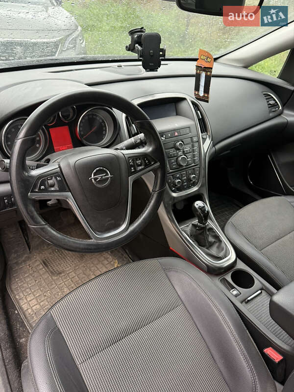 Хетчбек Opel Astra 2010 в Львові фото 5 Хетчбек Opel Astra 2010 в Львові