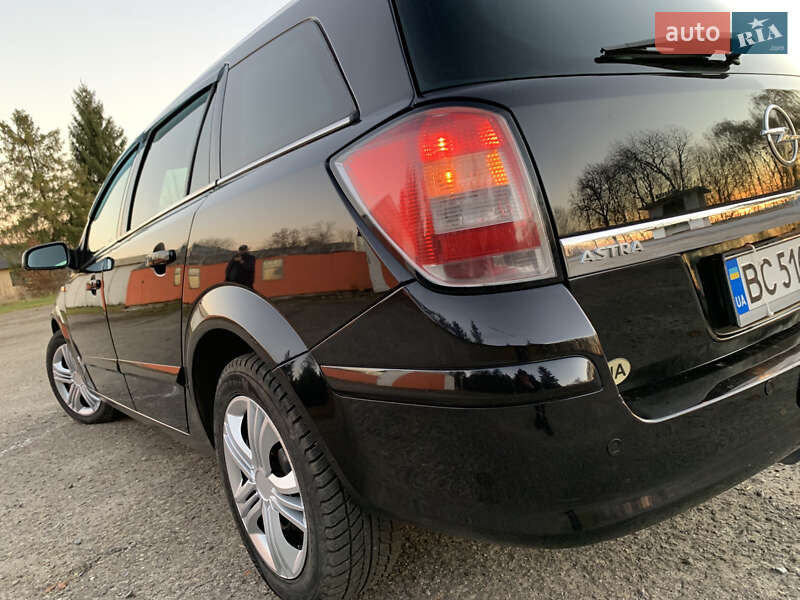 Универсал Opel Astra 2007 в Дрогобыче