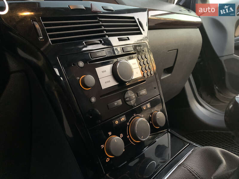 Универсал Opel Astra 2007 в Дрогобыче