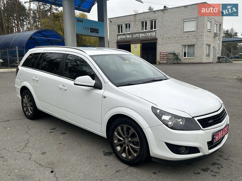 Универсал Opel Astra 2010 в Харькове фото 8 Универсал Opel Astra 2010 в Харькове