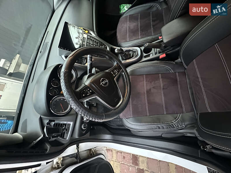 Универсал Opel Astra 2015 в Тернополе фото 31 Универсал Opel Astra 2015 в Тернополе