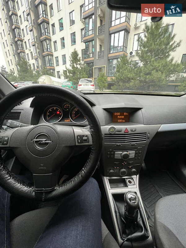 Универсал Opel Astra 2005 в Киеве фото 19 Универсал Opel Astra 2005 в Киеве