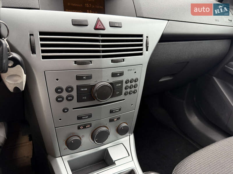 Універсал Opel Astra 2010 в Вінниці фото 24 Універсал Opel Astra 2010 в Вінниці