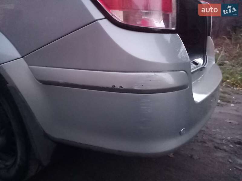 Універсал Opel Astra 2005 в Сокалі