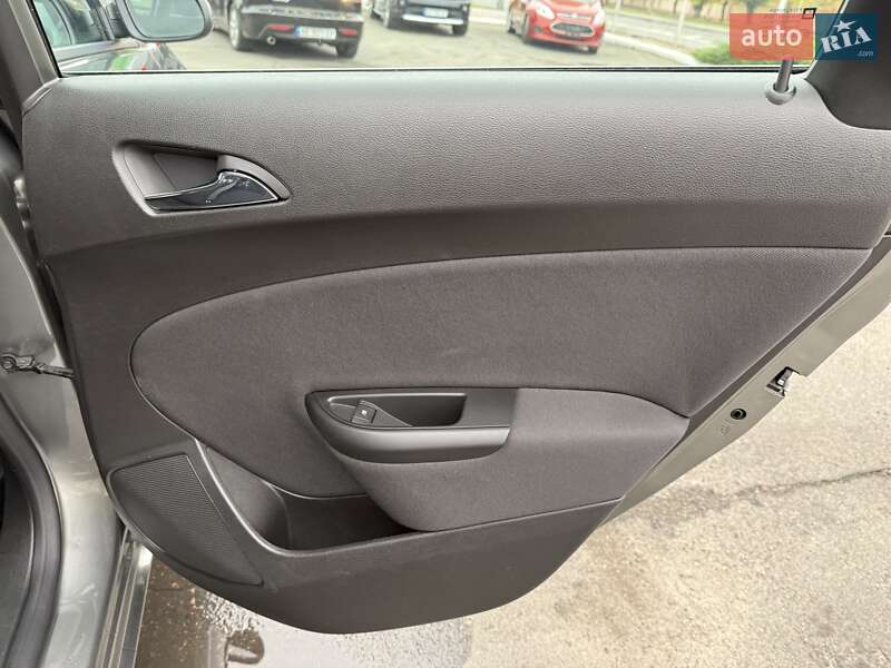 Седан Opel Astra 2020 в Одессе