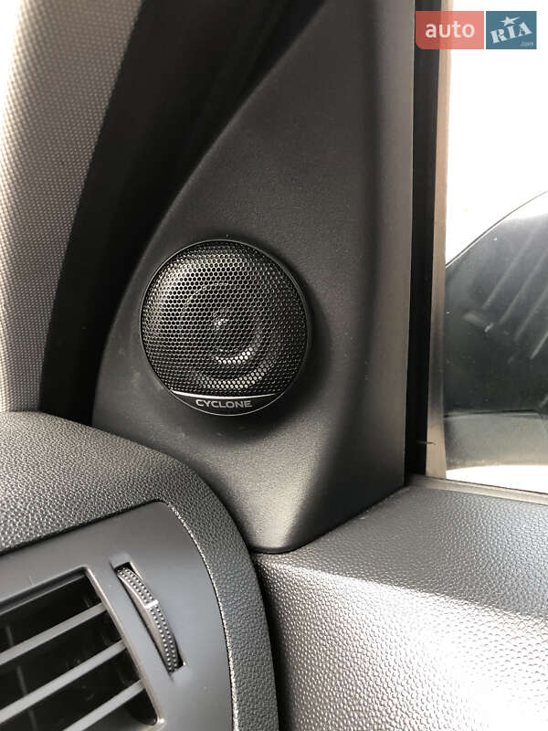 Универсал Opel Astra 2009 в Киеве