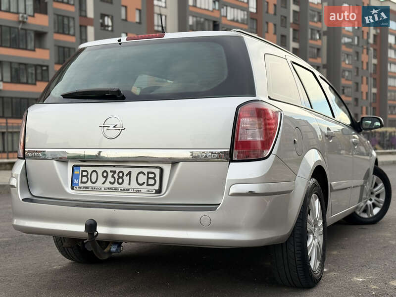 Универсал Opel Astra 2008 в Тернополе
