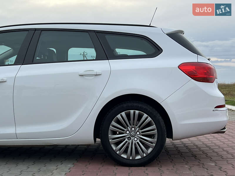 Универсал Opel Astra 2013 в Луцке фото 6 Универсал Opel Astra 2013 в Луцке