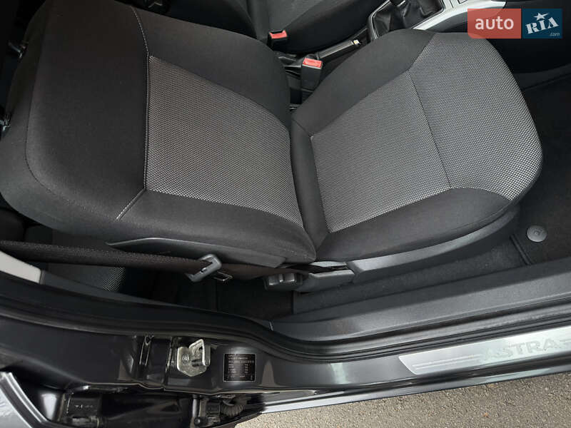 Универсал Opel Astra 2010 в Умани фото 29 Универсал Opel Astra 2010 в Умани