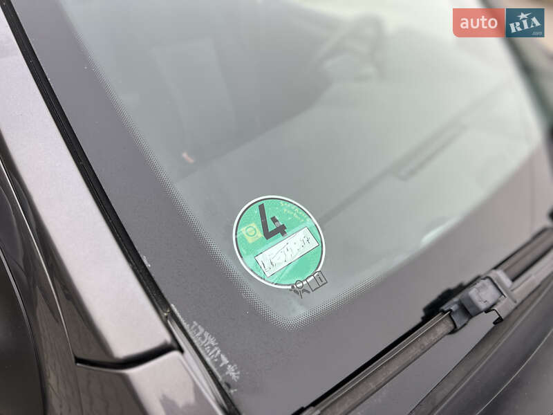 Універсал Opel Astra 2010 в Івано-Франківську