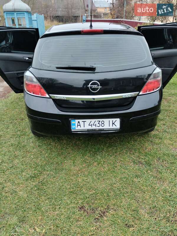 Хэтчбек Opel Astra 2009 в Тернополе