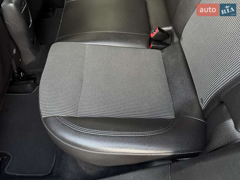 Хэтчбек Opel Astra 2014 в Стрые