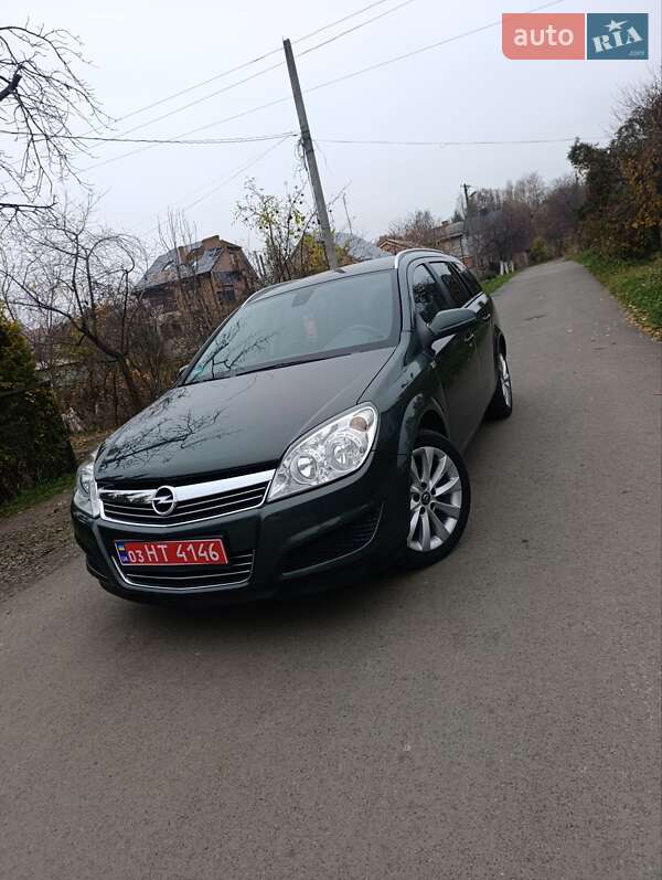 Универсал Opel Astra 2009 в Луцке фото 6 Универсал Opel Astra 2009 в Луцке