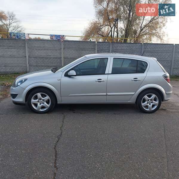 Хетчбек Opel Astra 2008 в Черкасах фото 7 Хетчбек Opel Astra 2008 в Черкасах