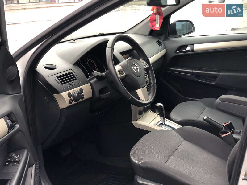 Универсал Opel Astra 2008 в Виннице