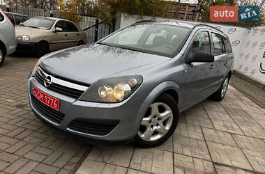 Універсал Opel Astra 2007 в Дніпрі
