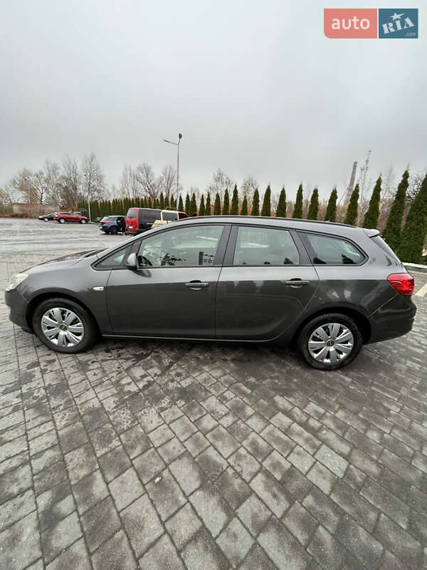 Универсал Opel Astra 2011 в Надворной фото 3 Универсал Opel Astra 2011 в Надворной