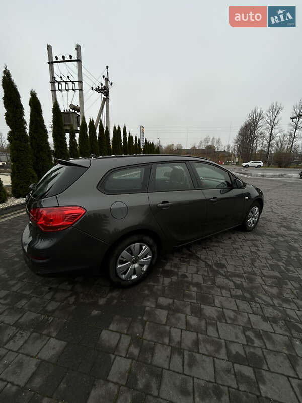 Универсал Opel Astra 2011 в Надворной фото 7 Универсал Opel Astra 2011 в Надворной