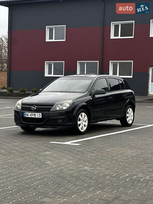 Opel Astra 2004