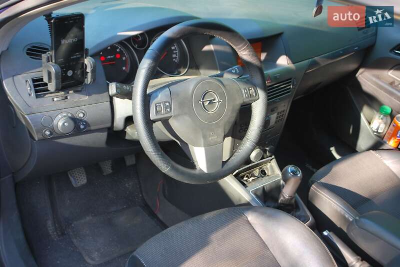 Универсал Opel Astra 2004 в Полтаве фото 7 Универсал Opel Astra 2004 в Полтаве