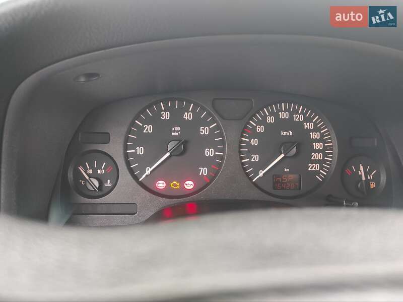 Седан Opel Astra 2007 в Сумах