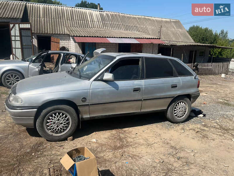 Универсал Opel Astra 1992 в Чечельнике фото 2 Универсал Opel Astra 1992 в Чечельнике