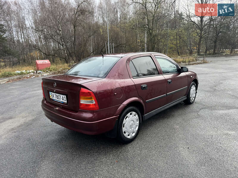 Седан Opel Astra 2007 в Славуті