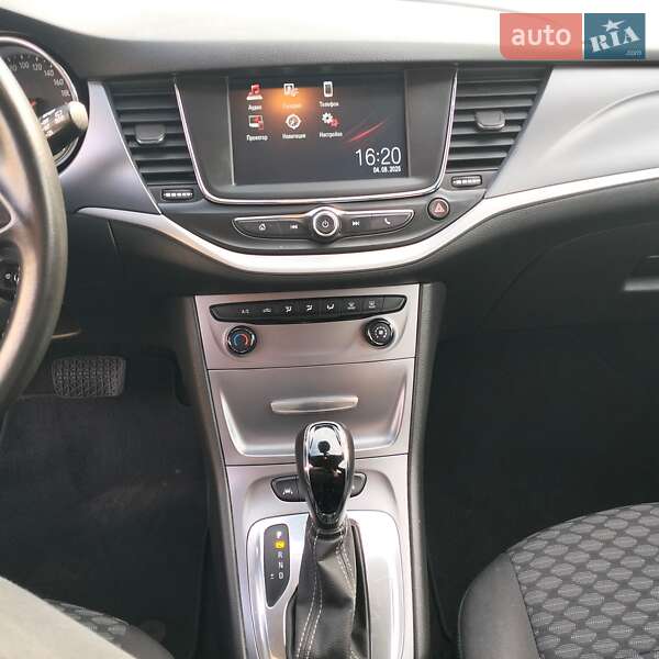 Универсал Opel Astra 2019 в Ровно