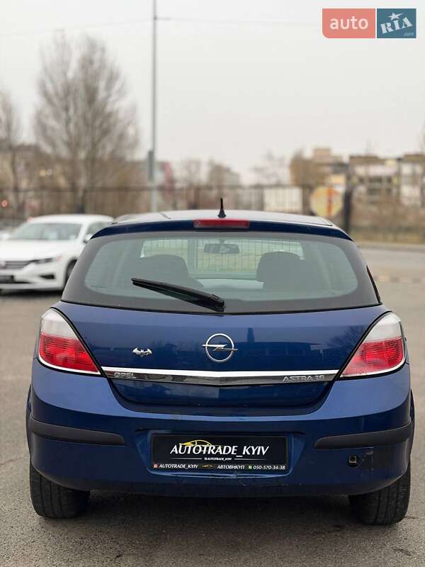Хетчбек Opel Astra 2006 в Києві