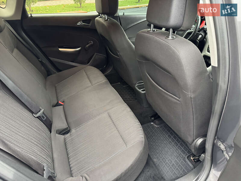 Хетчбек Opel Astra 2011 в Запоріжжі фото 24 Хетчбек Opel Astra 2011 в Запоріжжі