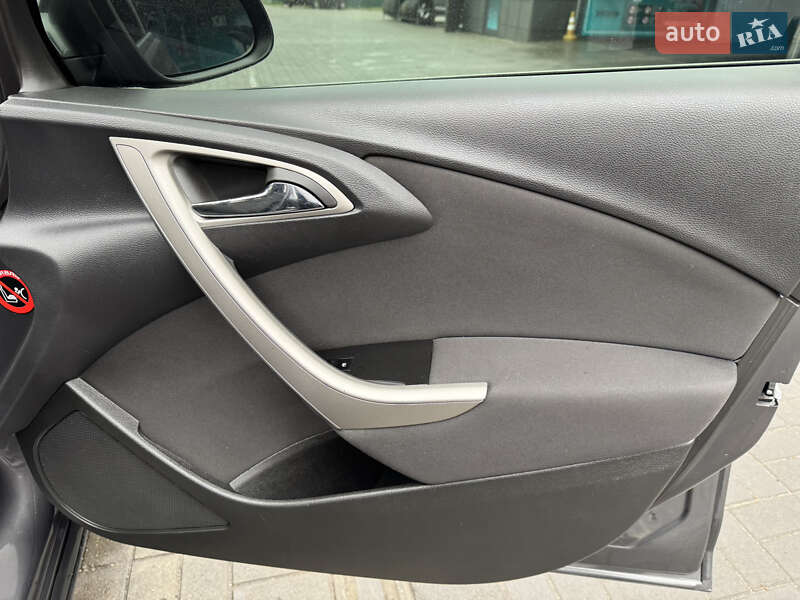 Хетчбек Opel Astra 2011 в Запоріжжі фото 27 Хетчбек Opel Astra 2011 в Запоріжжі