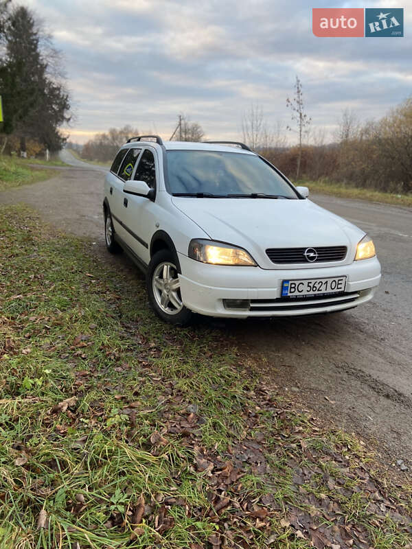 Opel Astra 2000