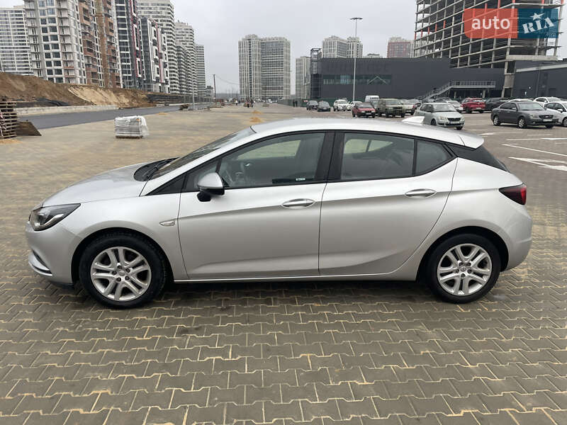 Хэтчбек Opel Astra 2017 в Киеве фото 3 Хэтчбек Opel Astra 2017 в Киеве