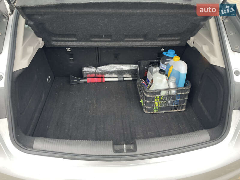 Хэтчбек Opel Astra 2017 в Киеве фото 13 Хэтчбек Opel Astra 2017 в Киеве