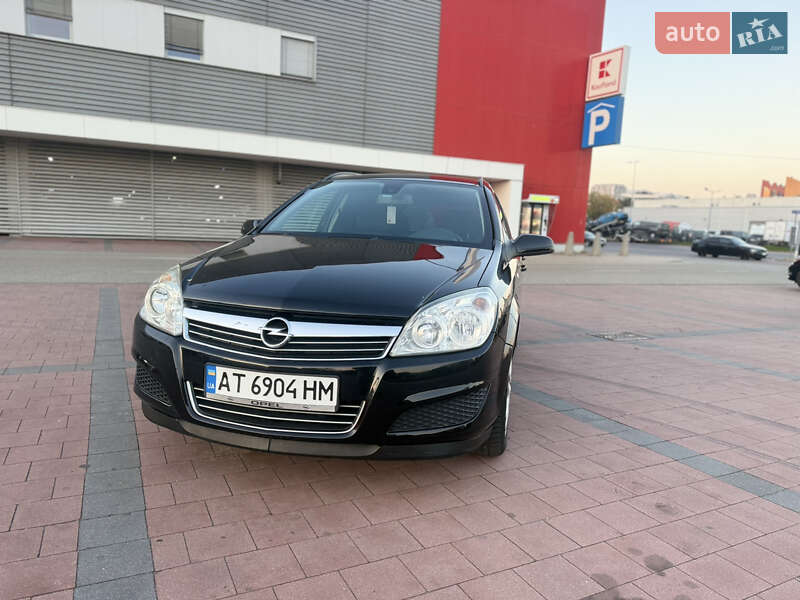 Opel Astra 2008
