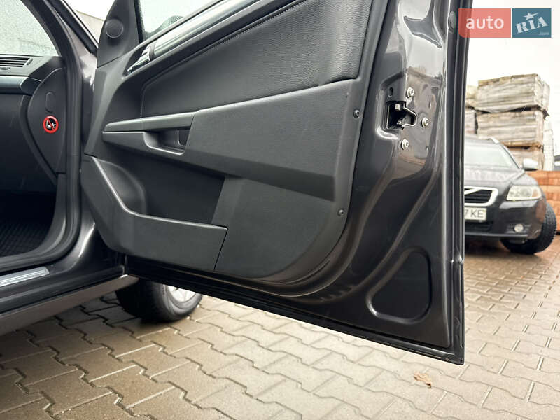 Универсал Opel Astra 2009 в Виннице фото 52 Универсал Opel Astra 2009 в Виннице