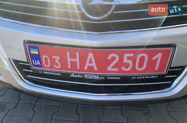 Універсал Opel Astra 2008 в Любарі